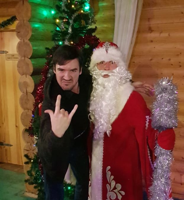Коллекция новогодних и просто весёлых кавер-версий к новому году полностью в моём исполнении